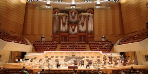 日本フィルハーモニー交響楽団の定期公演