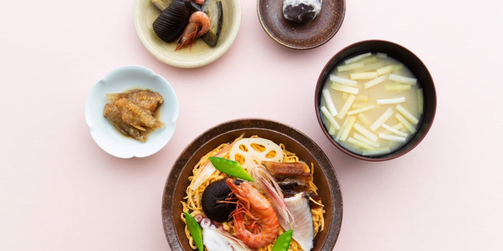 岡山定食 D Department