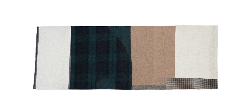 尾州産のウール生地を再利用した 一点もののラグマットRUG LIFESTOCK